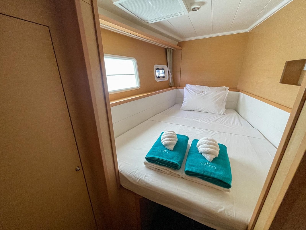 Аренда парусного катамарана Lagoon 400S2 EOS на Пхукете